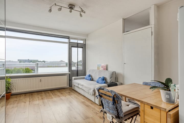 Foto 3 van Prins Bernhardplein 50