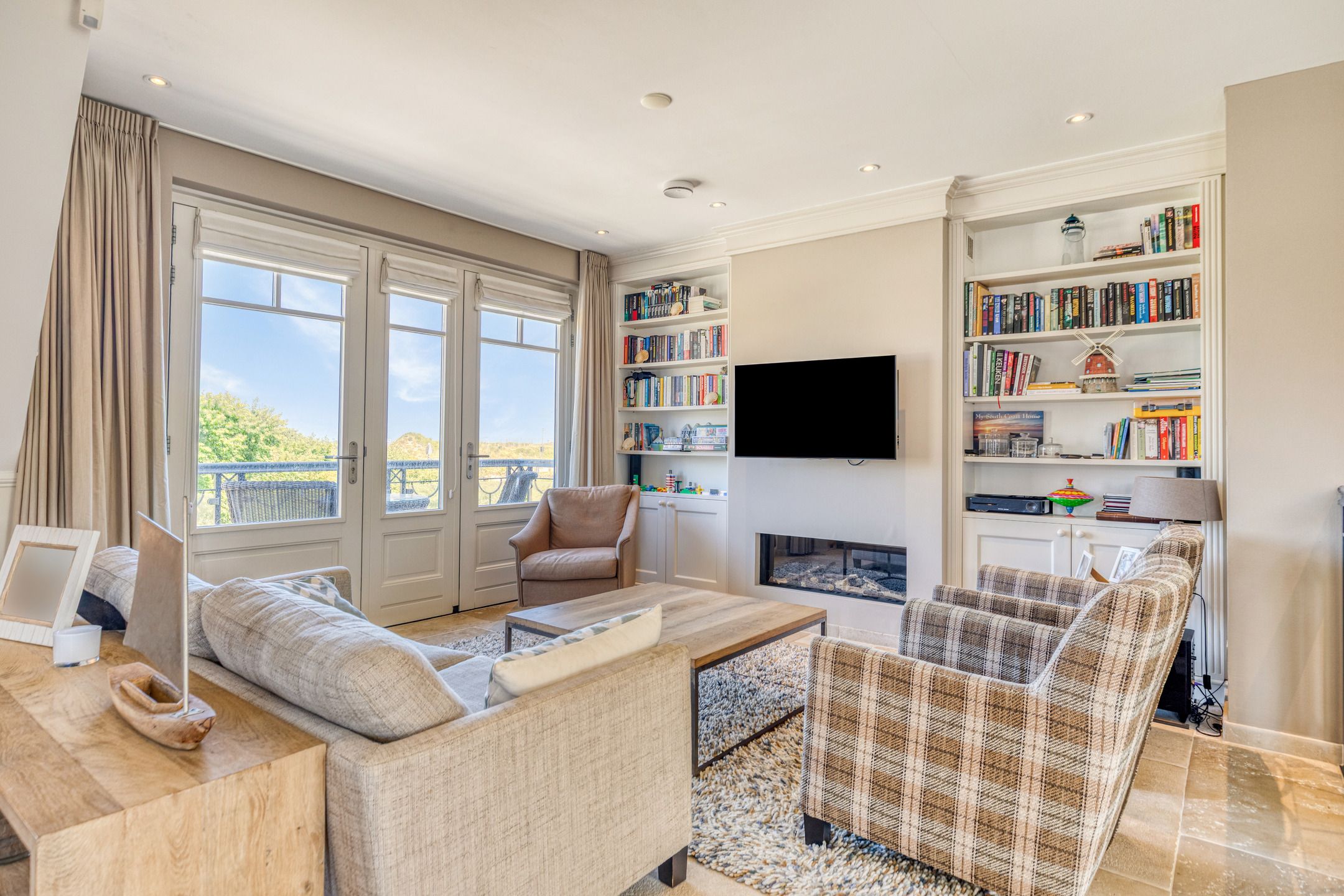 3-bedroom freehold villa in Domburg — photo 3 of 5
