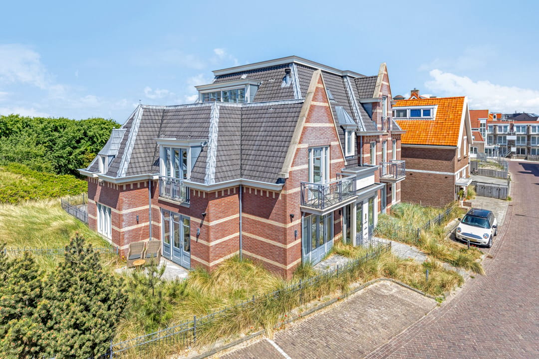 Photo 46 of Badhuisweg 23-A