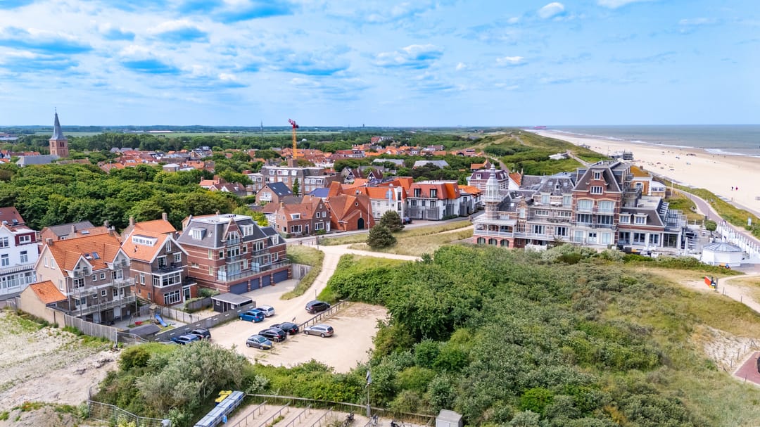 Photo 1 of Badhuisweg 23-A