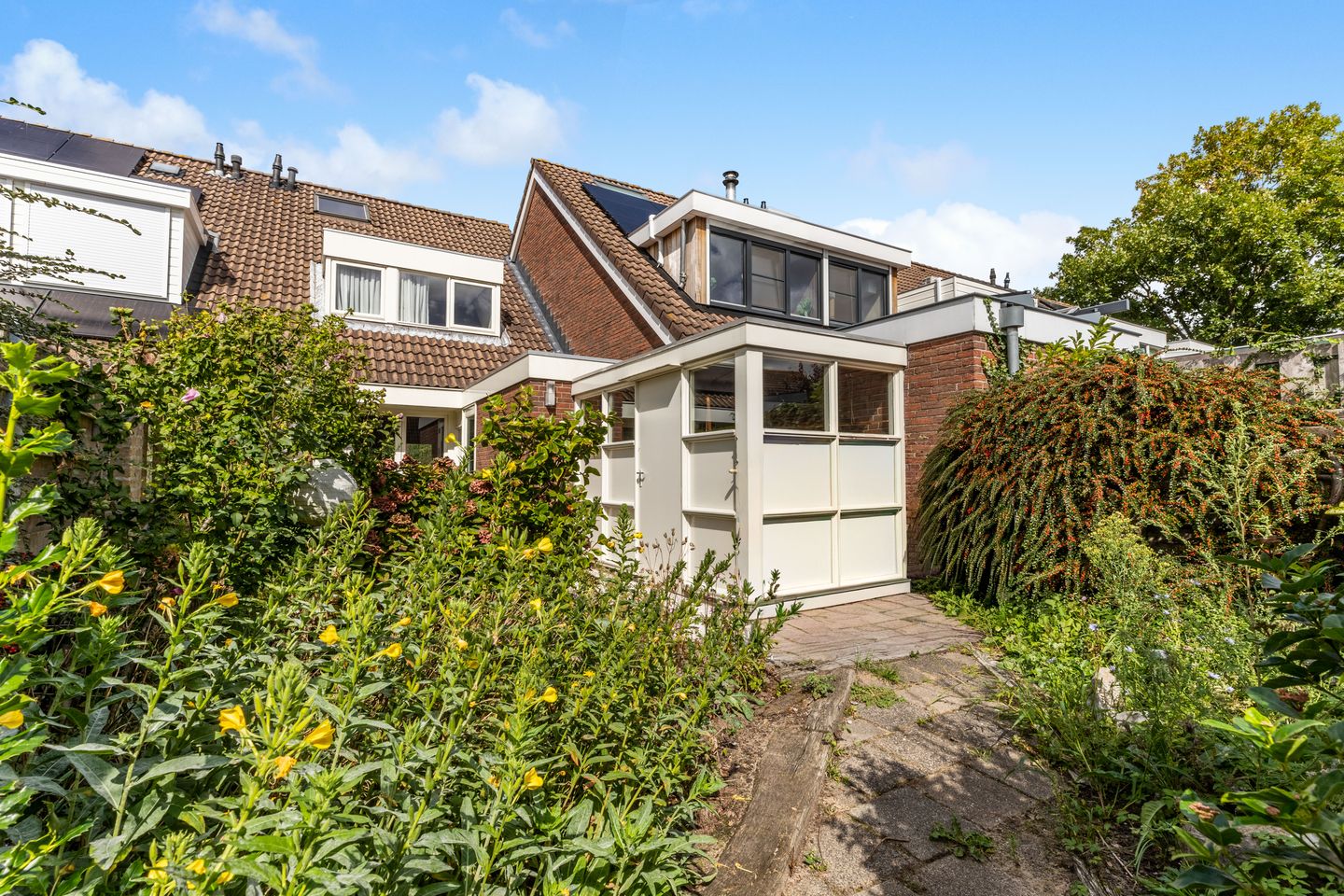 Foto 25 van Titus Brandsmastraat 22