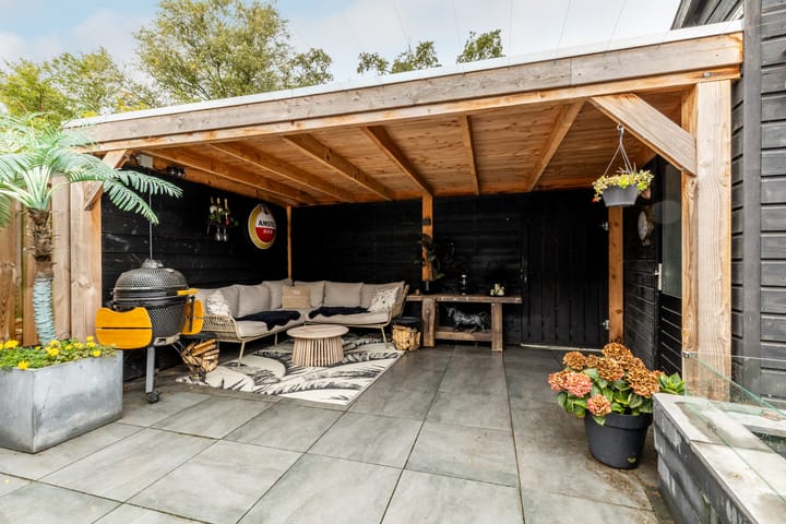 Photo 36 of Klaas Schoorlplein 15