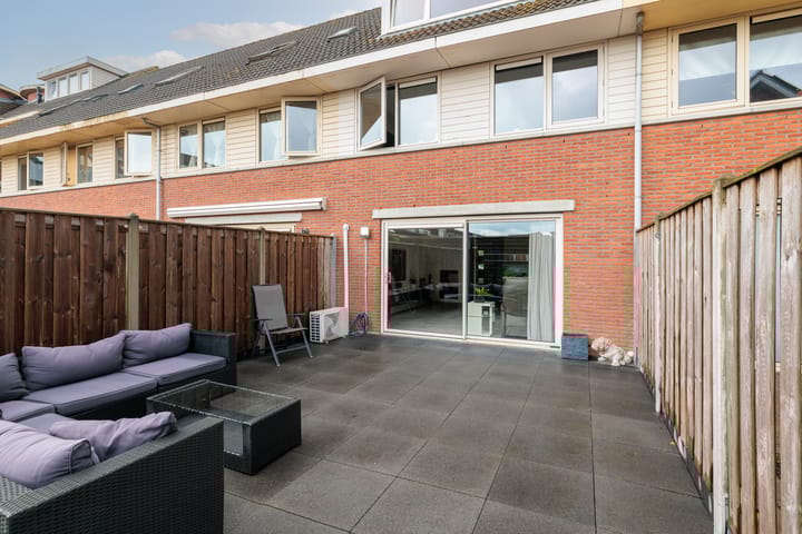 Foto 32 van Vasalisstraat 12