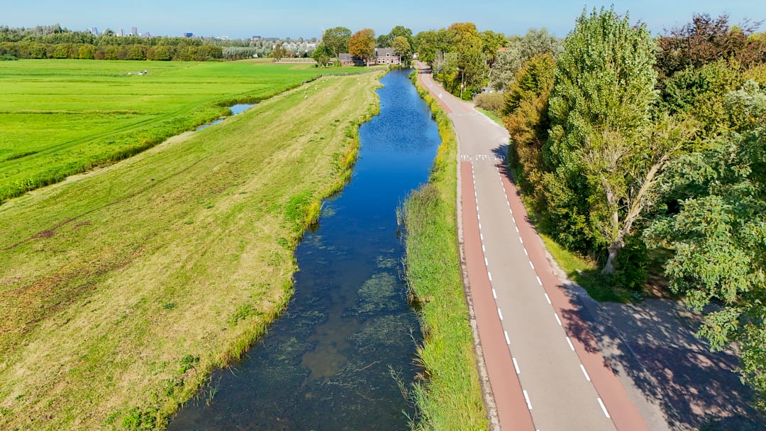 Photo 28 of Nieuwkoopseweg 24