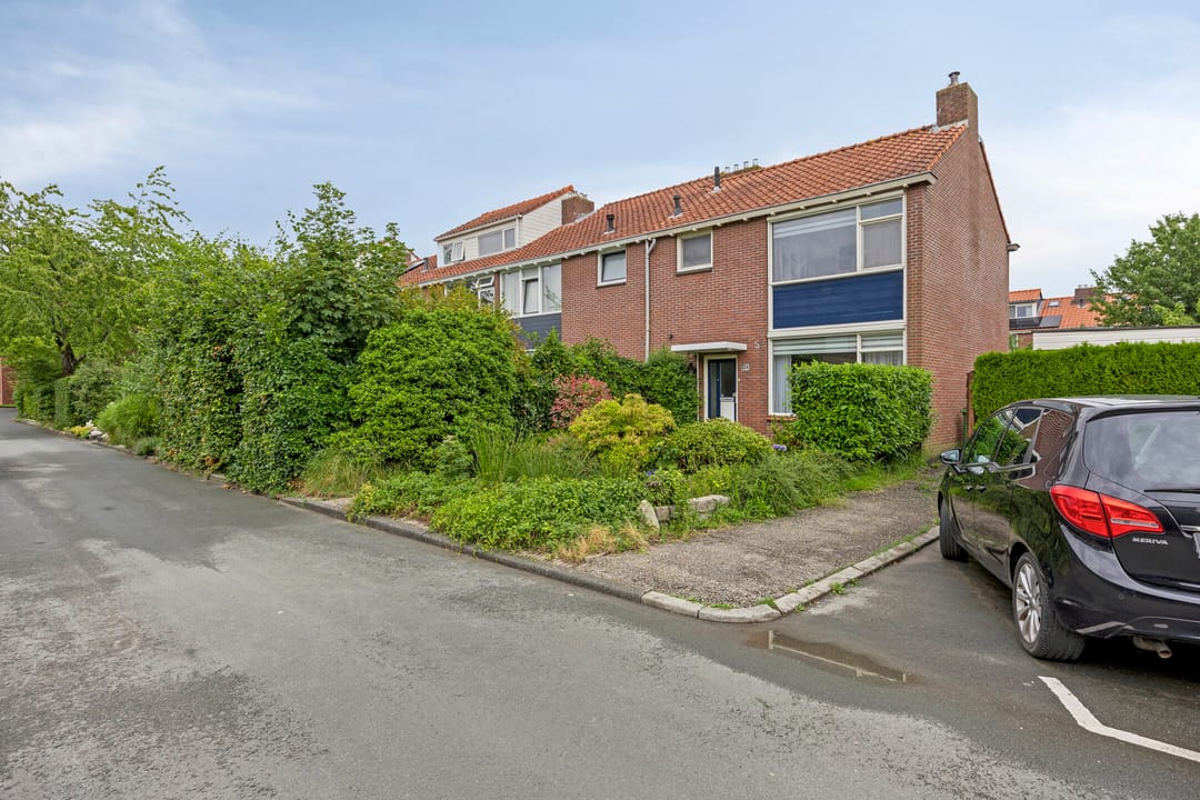 Foto 8 van Korenbloemweg 24