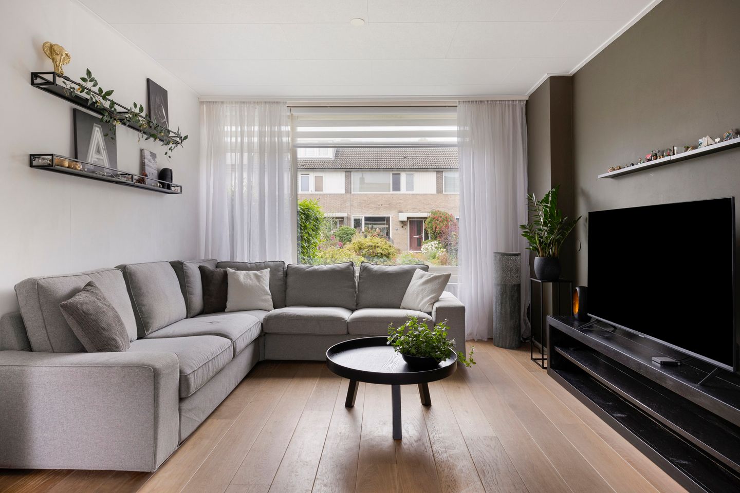 Foto 14 van Korenbloemweg 24