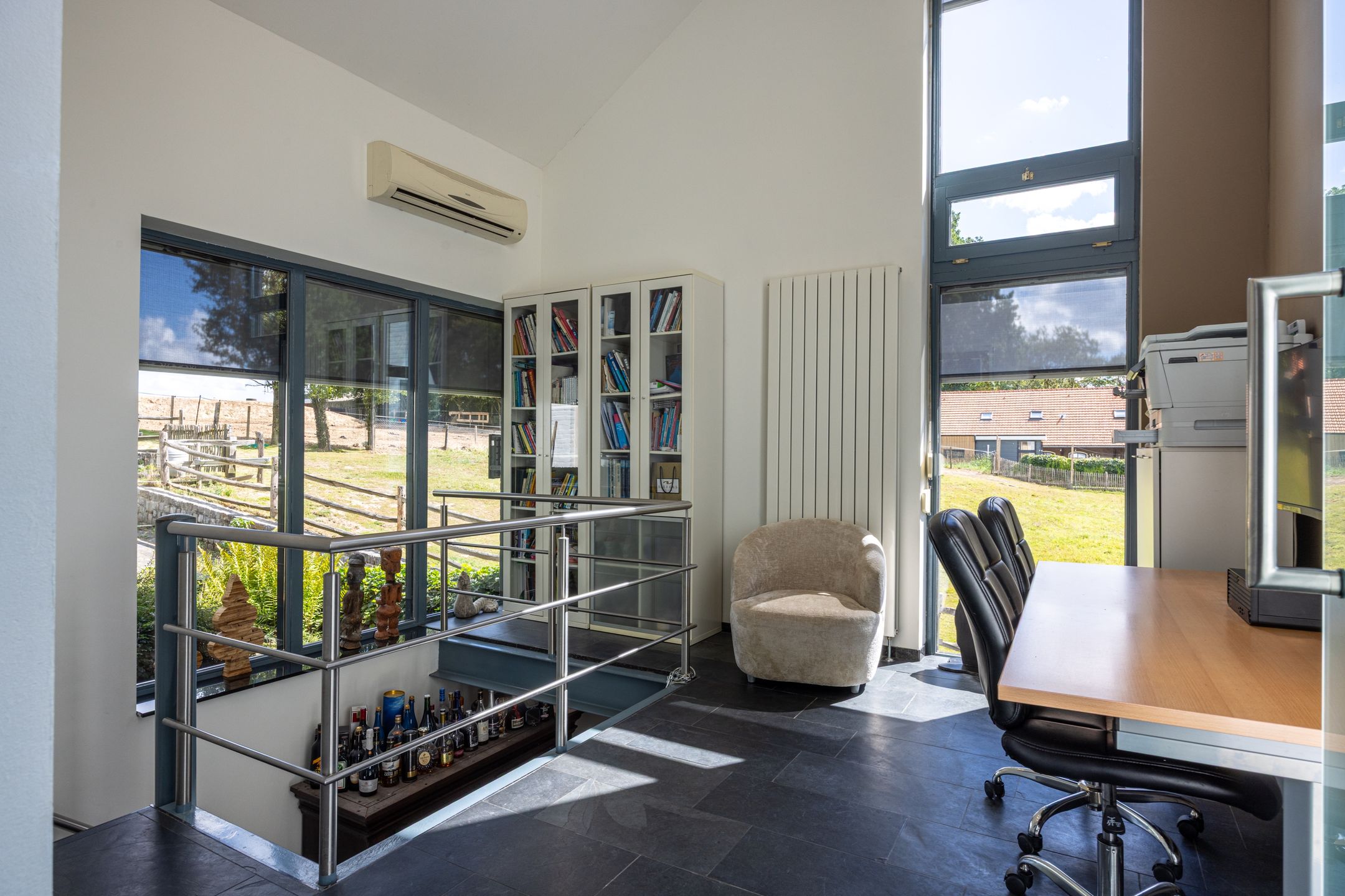 Photo 6 of Nieuwenhuysstraat 60