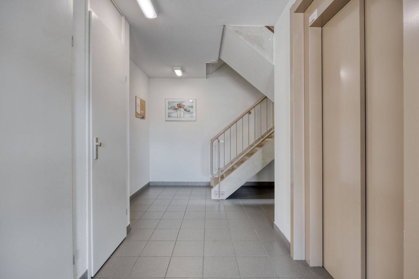 Photo 5 of Diepenstraat 76-C