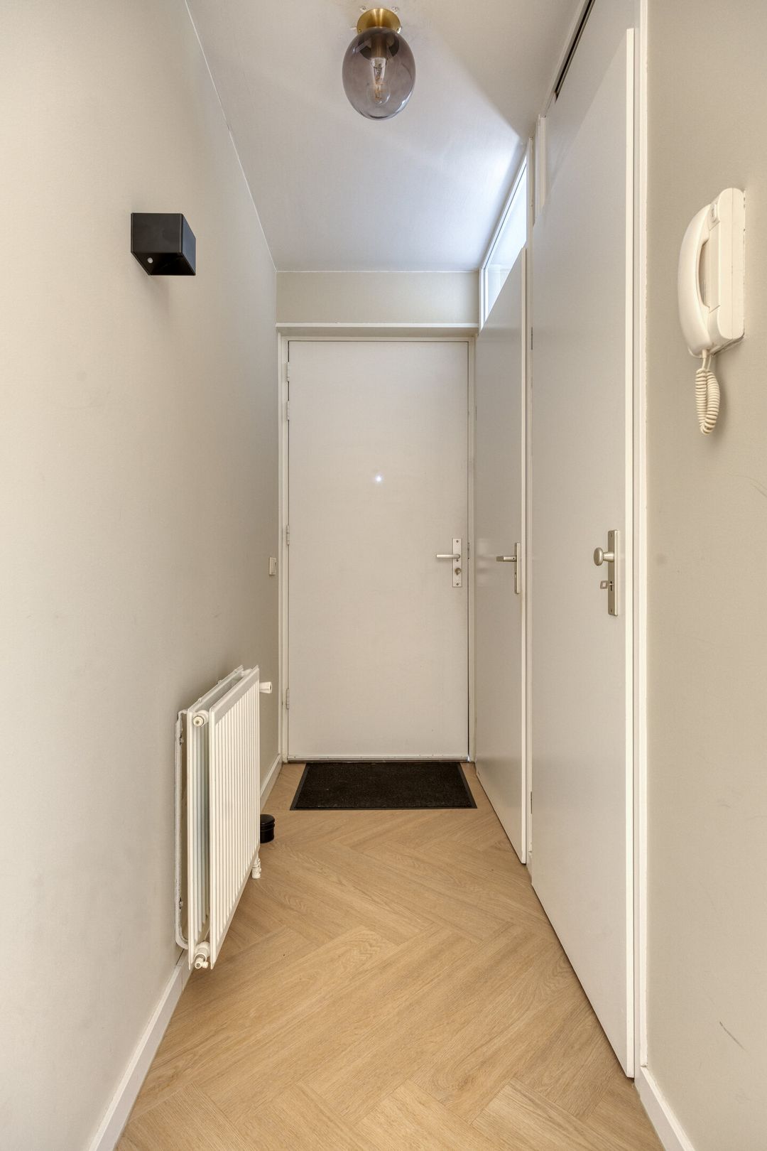 Photo 8 of Diepenstraat 76-C