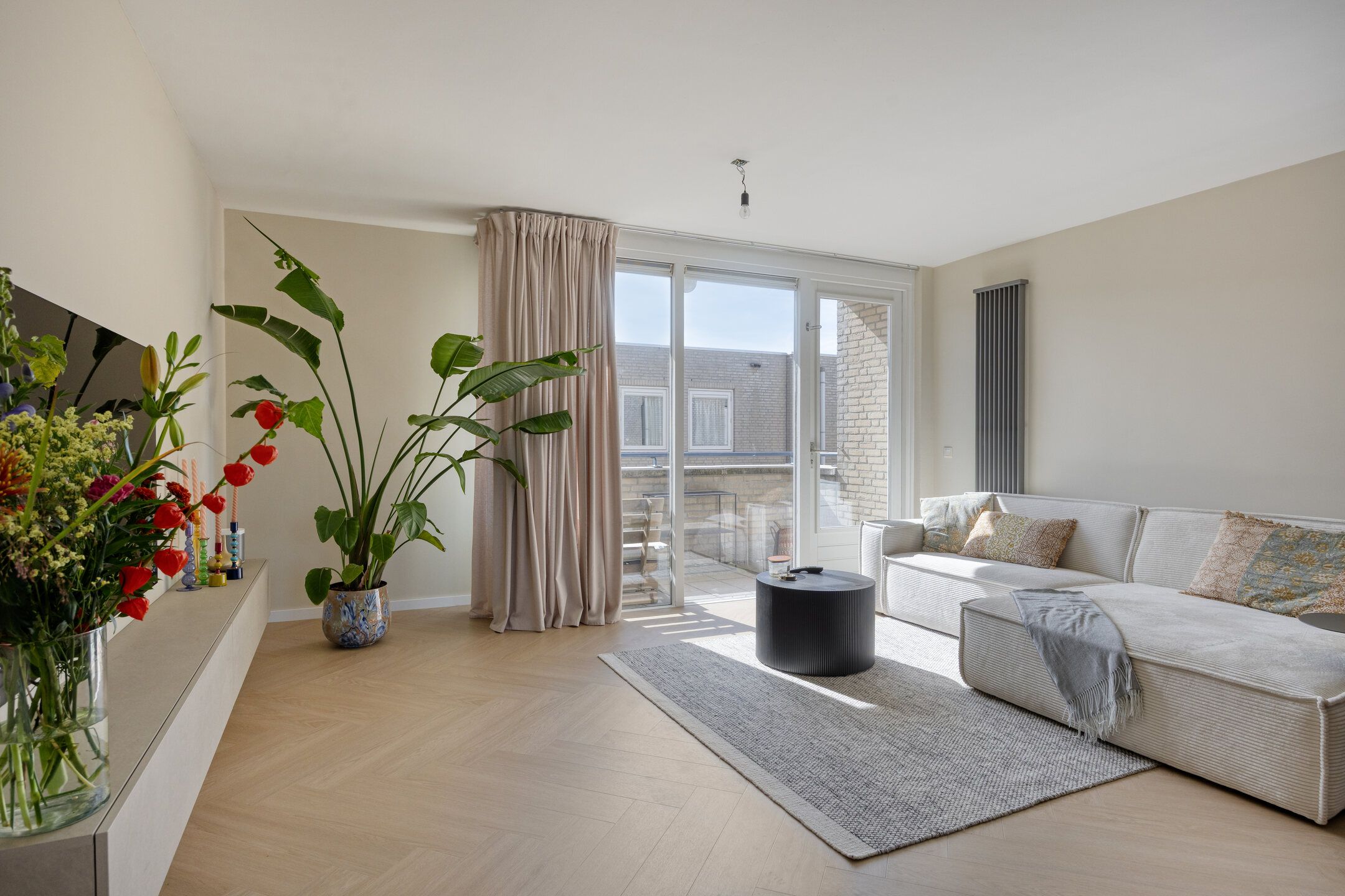 Photo 9 of Diepenstraat 76-C