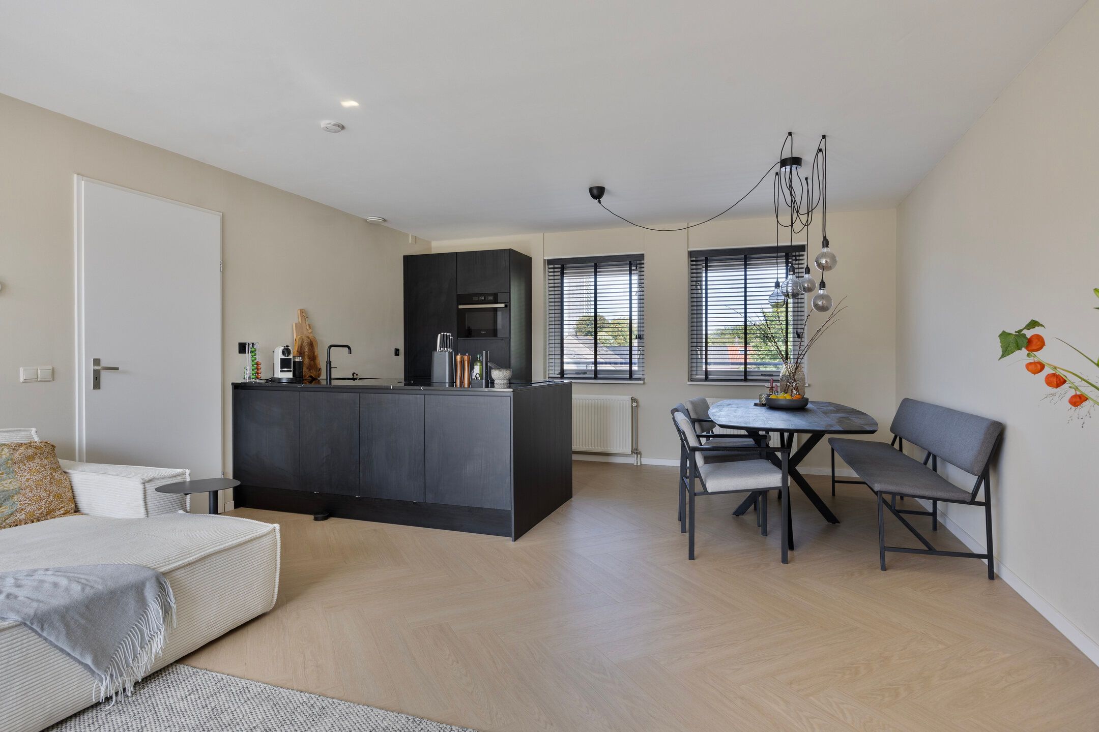 Photo 12 of Diepenstraat 76-C