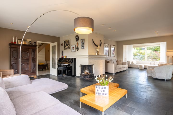 Photo 13 of Nieuwenhuysstraat 60