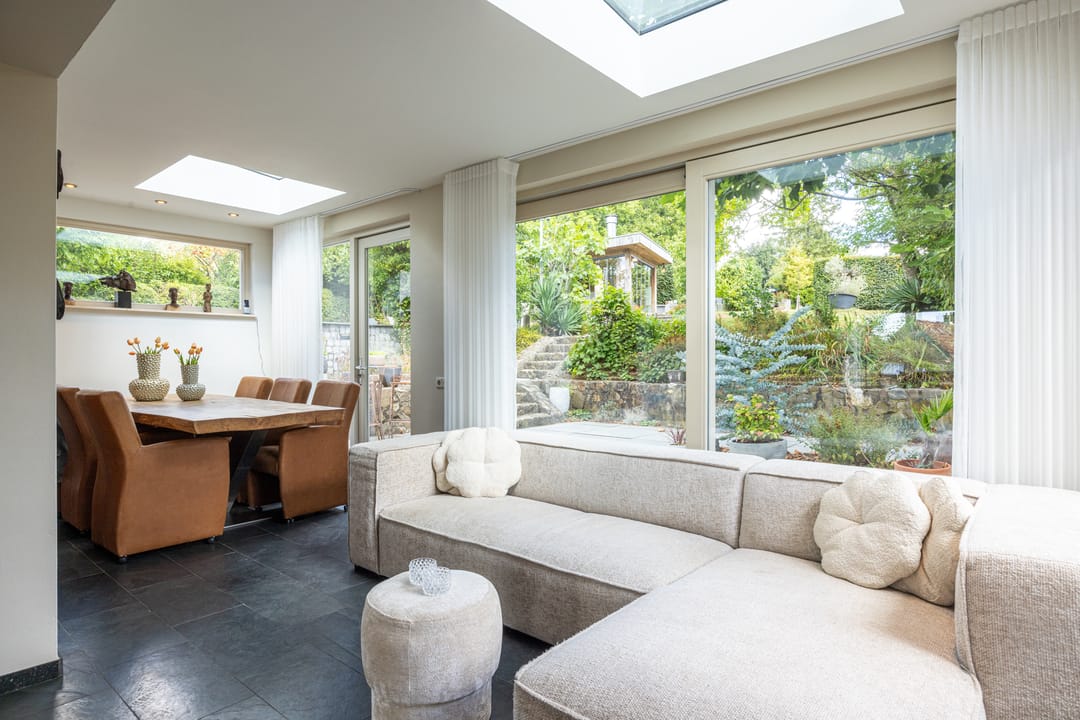 Photo 16 of Nieuwenhuysstraat 60