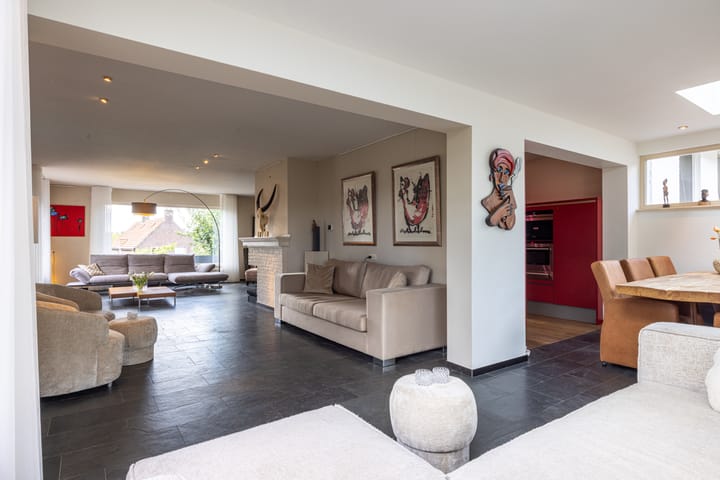 Photo 17 of Nieuwenhuysstraat 60