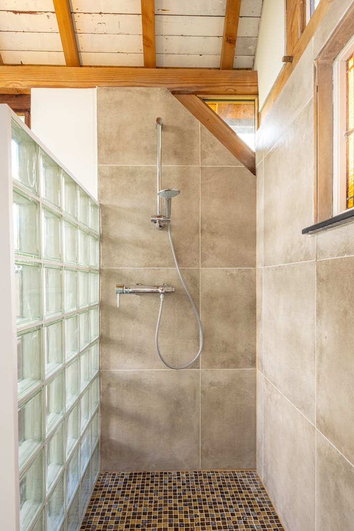 Photo 56 of Nieuwenhuysstraat 60