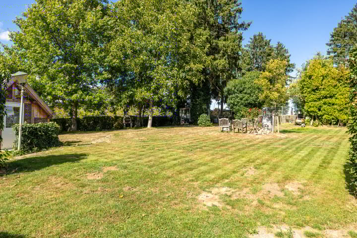 Photo 59 of Nieuwenhuysstraat 60