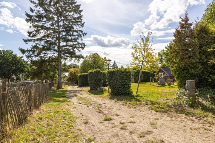 Photo 67 of Nieuwenhuysstraat 60