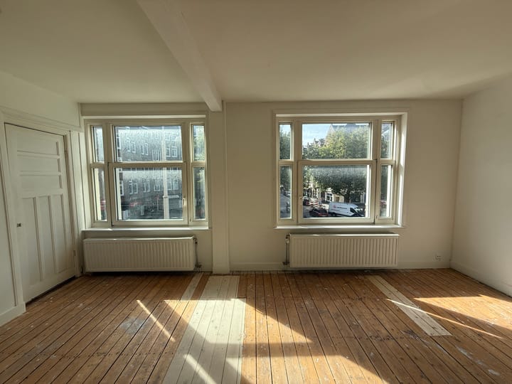 Photo 2 of Linnaeusstraat 215-1