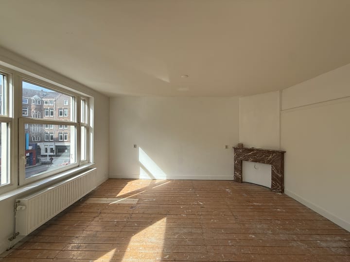 Photo 3 of Linnaeusstraat 215-1