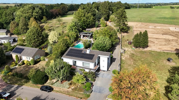 Photo 77 of Nieuwenhuysstraat 60