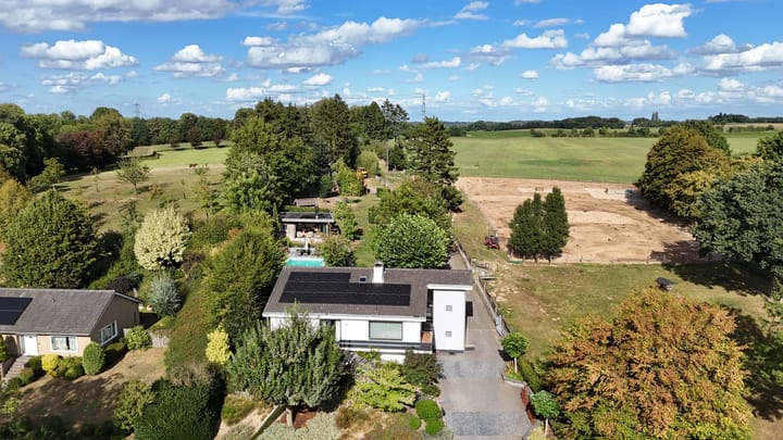 Photo 81 of Nieuwenhuysstraat 60