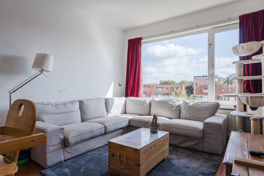 Photo 11 of Plutostraat 131