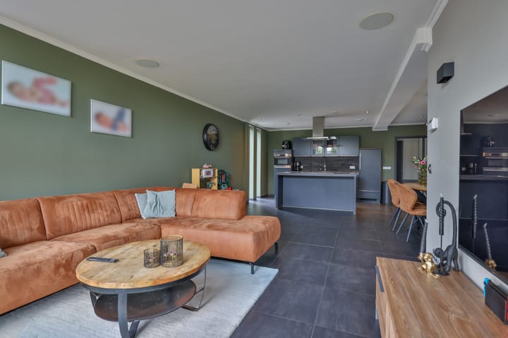 Foto 2 van Reitsmastrjitte 47