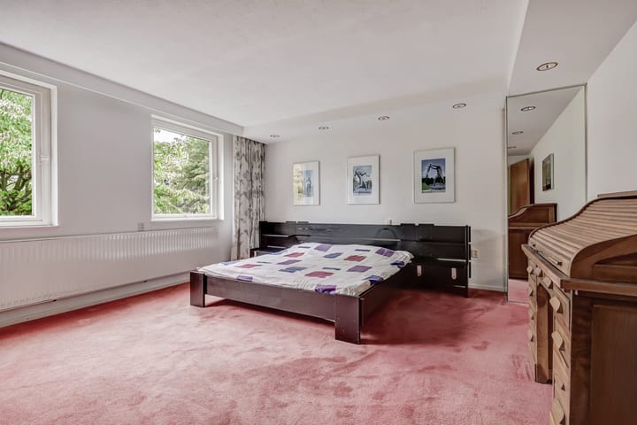 Photo 27 of Helmkruidstraat 13