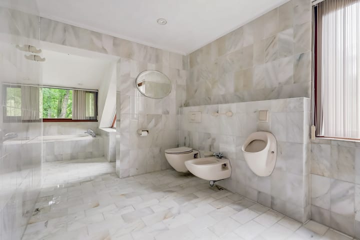 Photo 40 of Helmkruidstraat 13