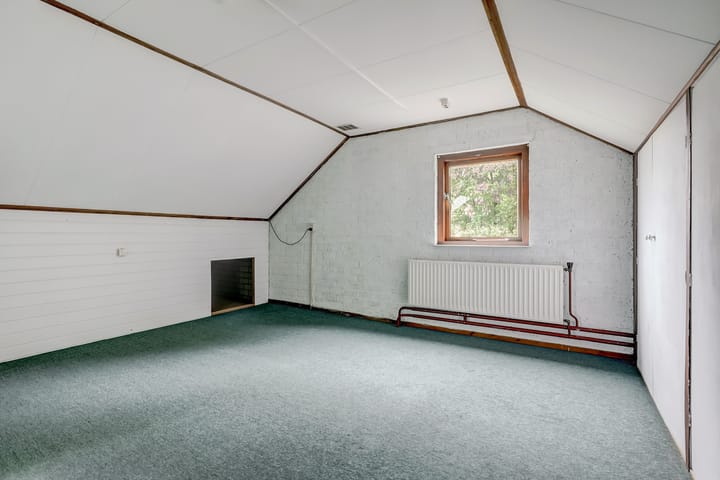 Photo 49 of Helmkruidstraat 13