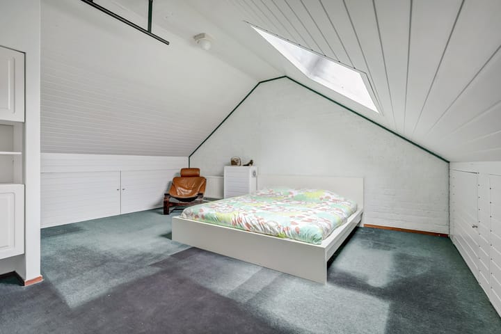 Photo 50 of Helmkruidstraat 13