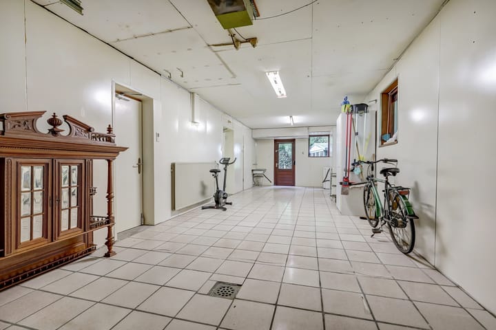 Photo 54 of Helmkruidstraat 13