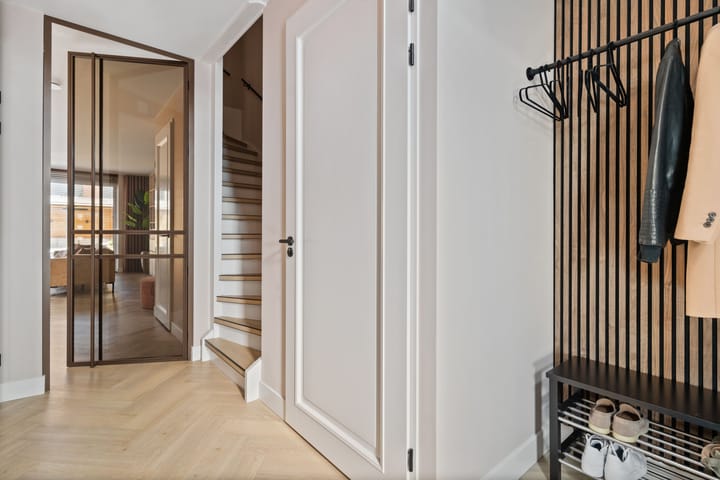 Photo 7 of Stoelenmatter 9