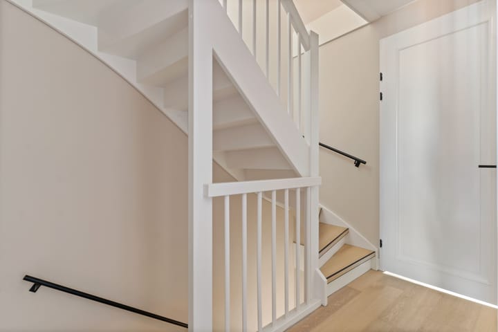 Photo 32 of Stoelenmatter 9