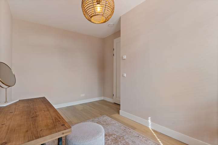 Photo 41 of Stoelenmatter 9