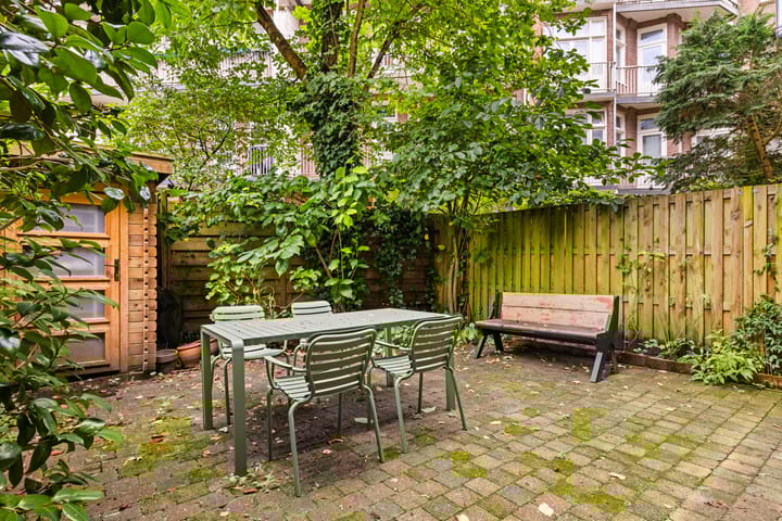 Photo 3 of Woubruggestraat 35-H