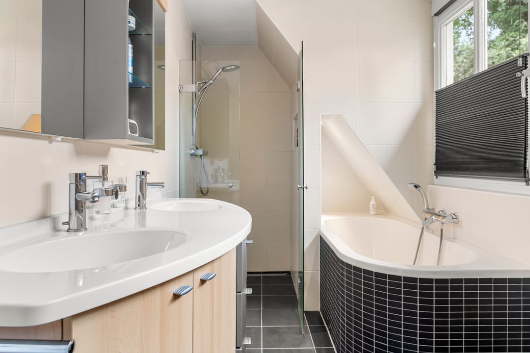 Foto 43 van Hartenseweg 12