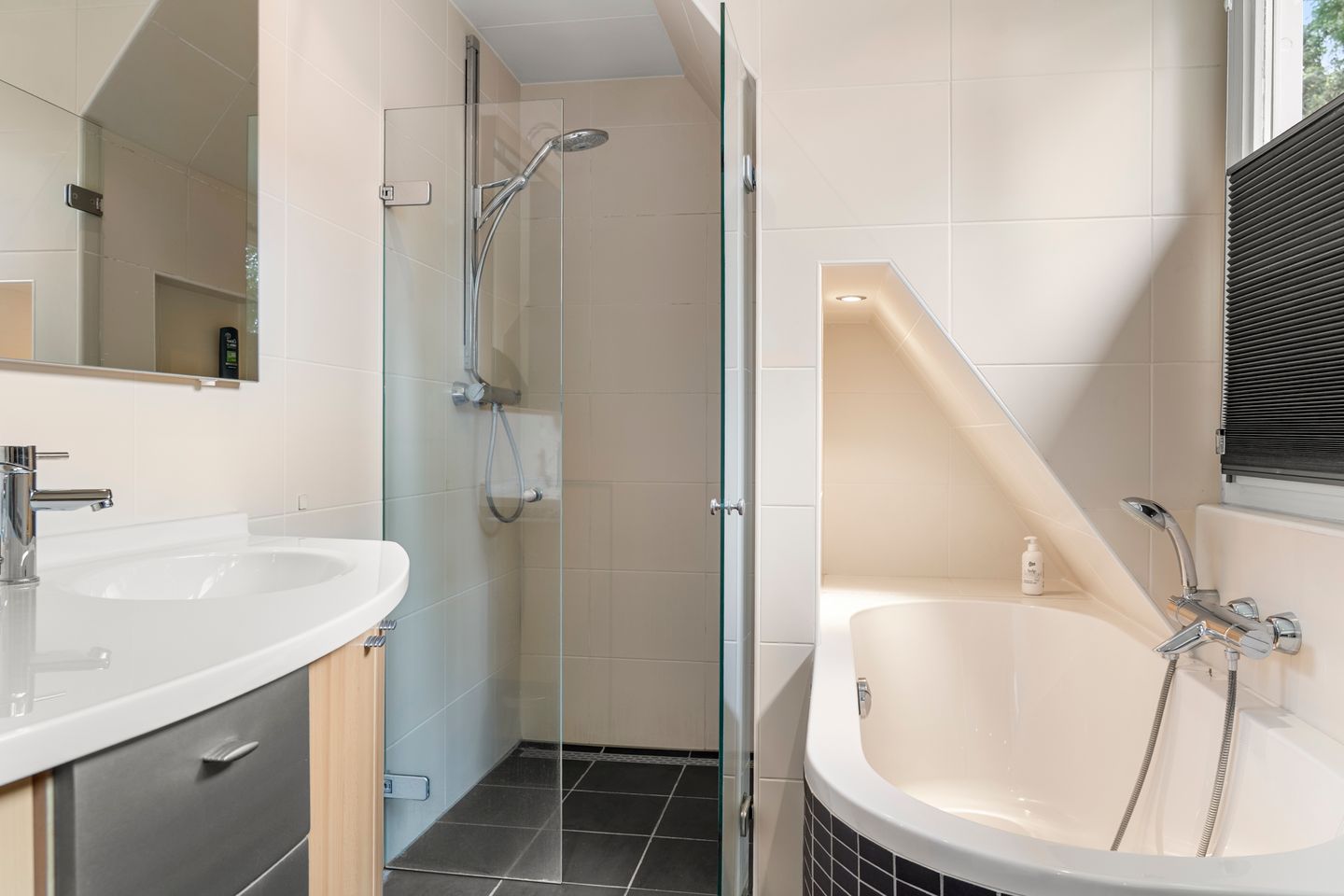 Foto 44 van Hartenseweg 12