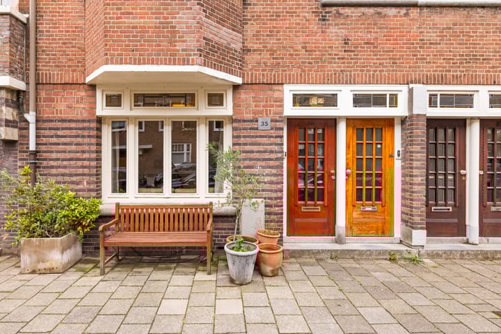 Photo 5 of Woubruggestraat 35-H