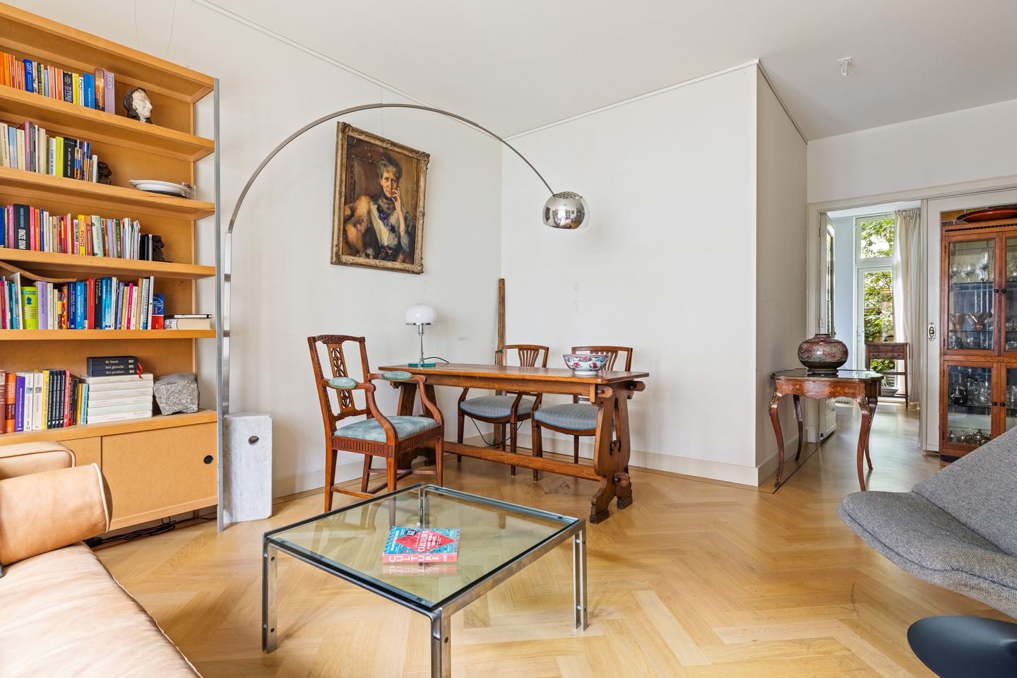 Foto 10 van Woubruggestraat 35-H