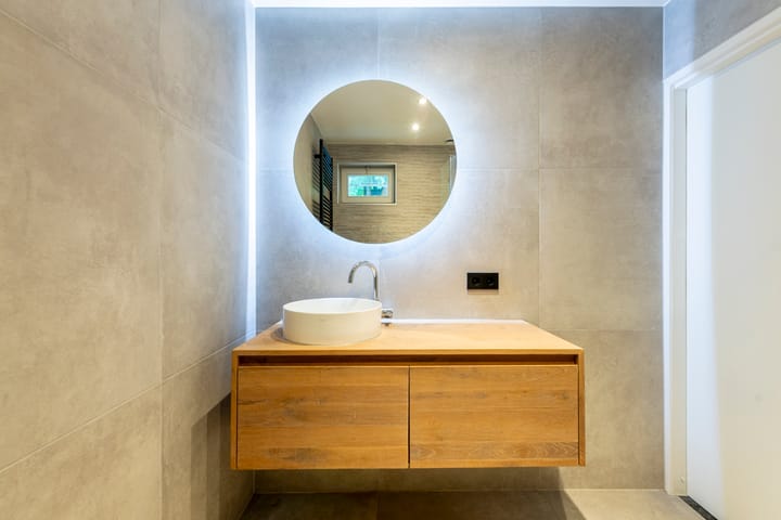 Photo 4 of Bredaseweg 273