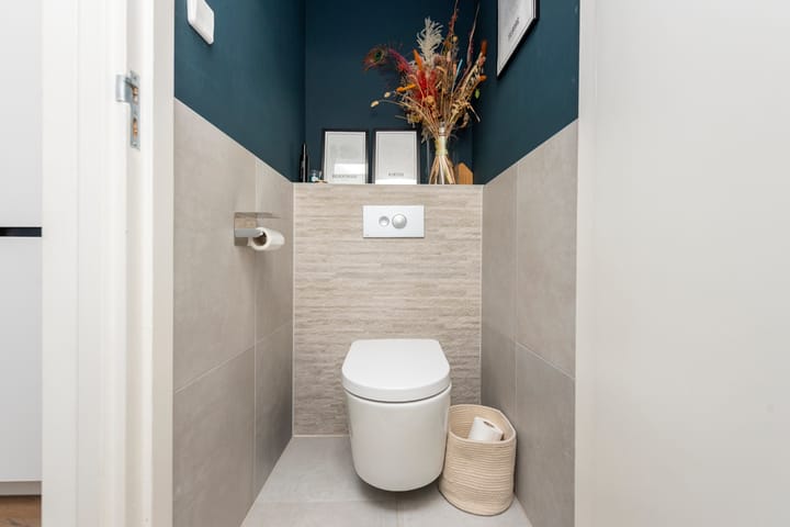 Photo 13 of Bredaseweg 273