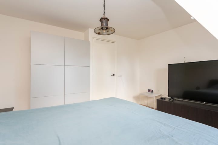 Photo 20 of Bredaseweg 273