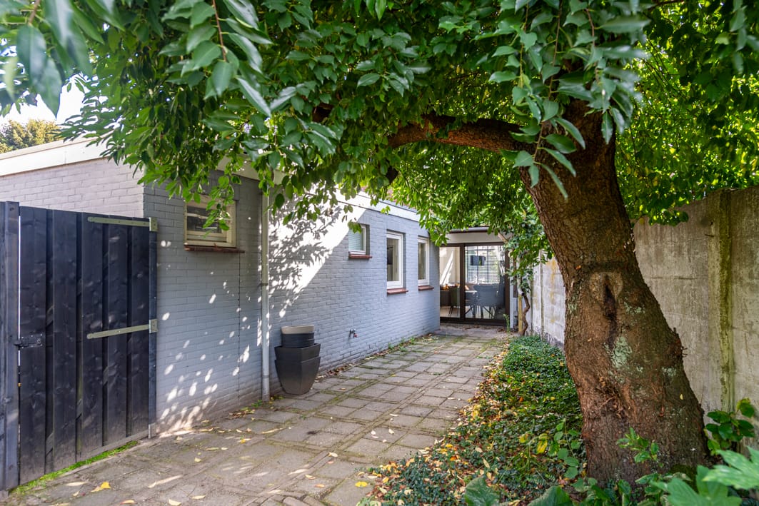 Foto 31 van Bredaseweg 273