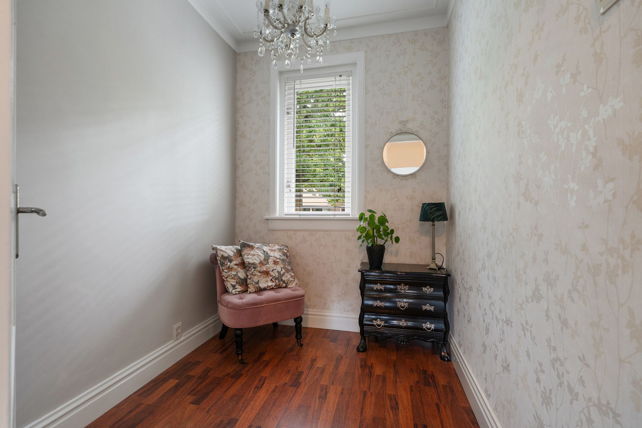 Foto 33 van Niersstraat 11