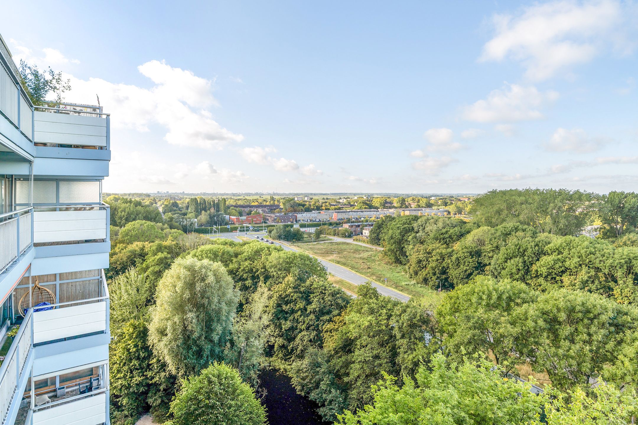 Photo 9 of Aart van der Leeuwlaan 1048