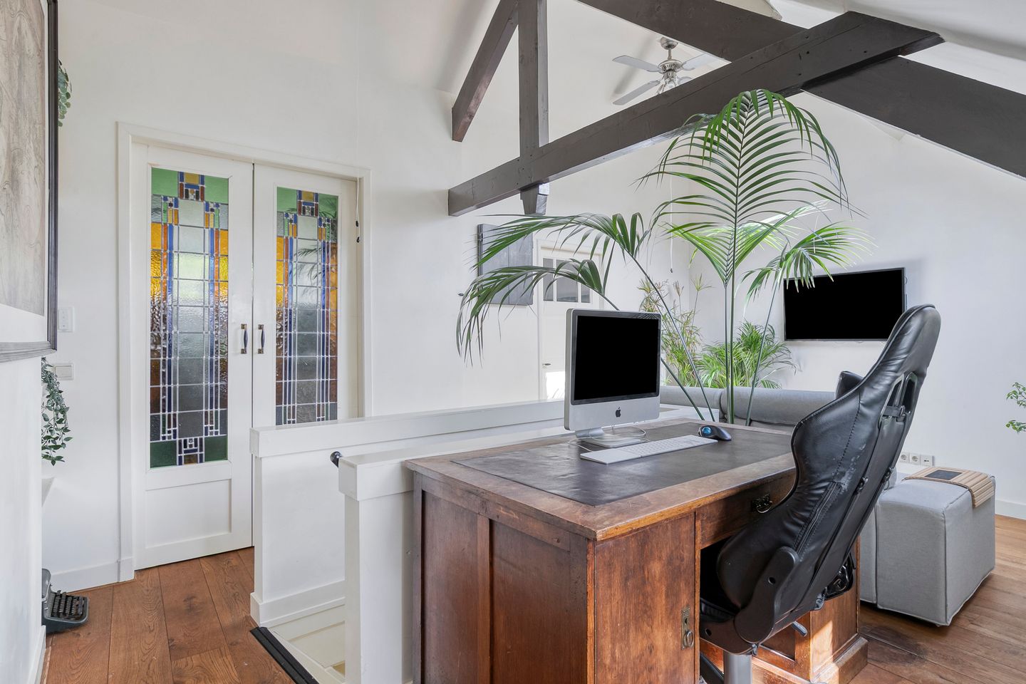 Photo 34 of Koninginnestraat 49