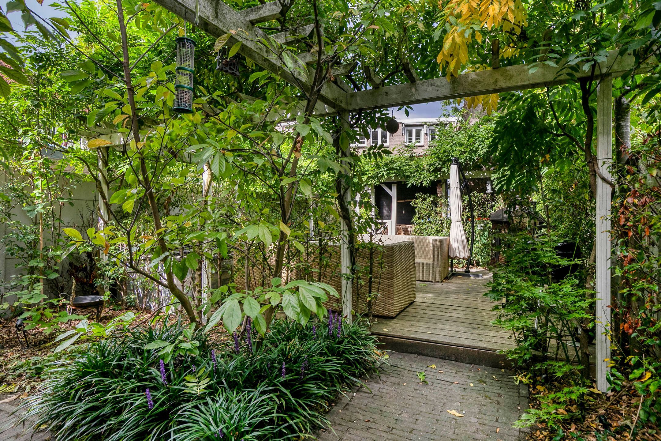 Photo 39 of Koninginnestraat 49