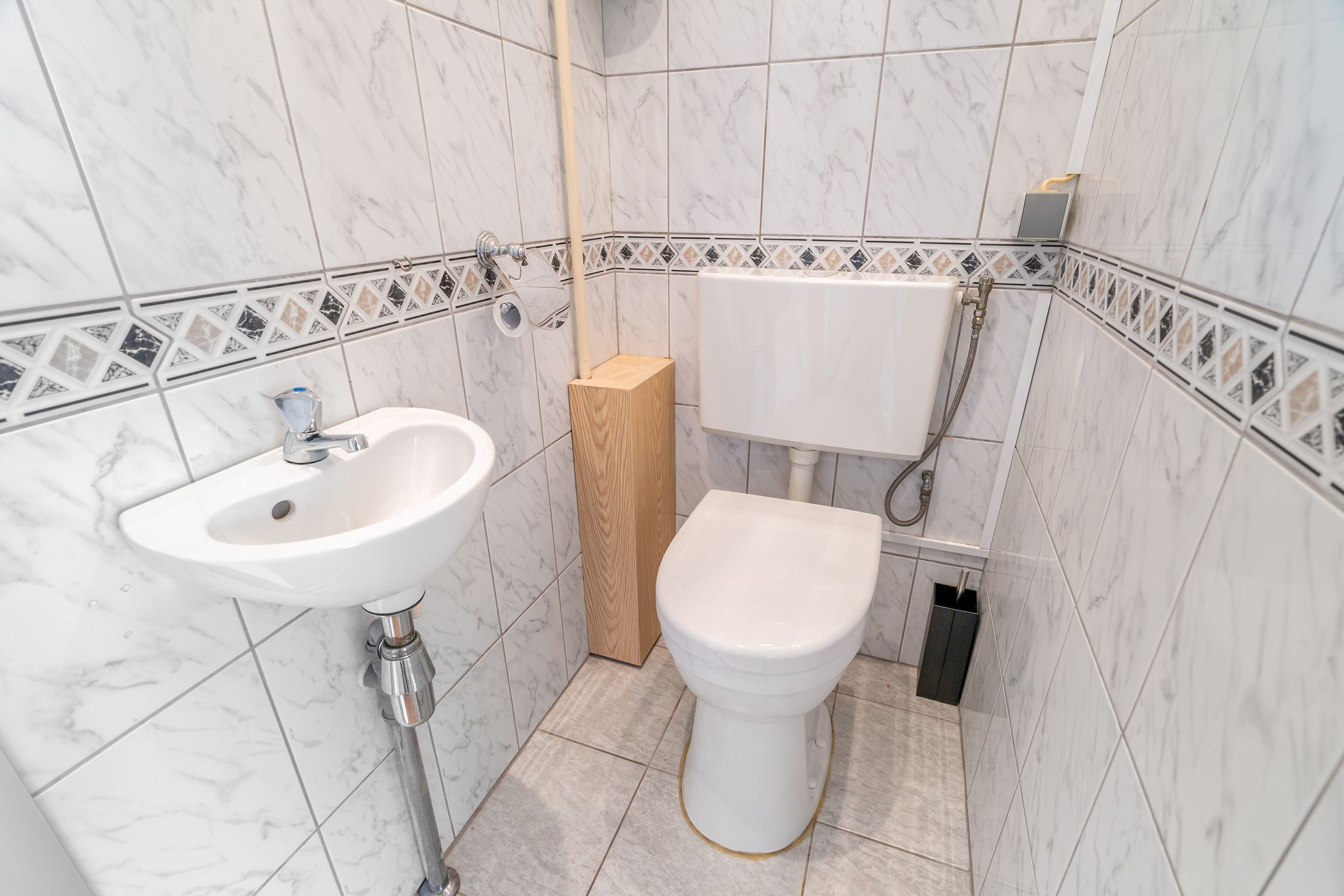 Photo 27 of Aart van der Leeuwlaan 1048