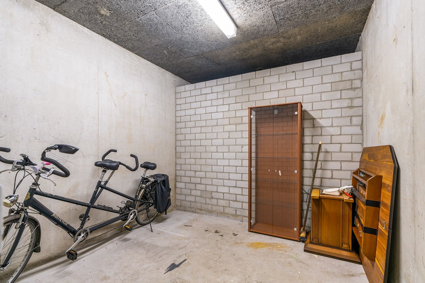 Photo 29 of Aart van der Leeuwlaan 1048